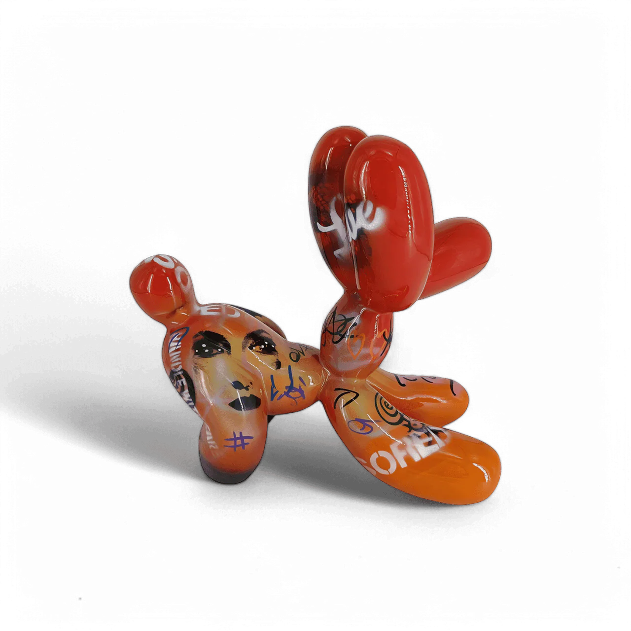 Buddy Graffiti Sculpture - Image 4